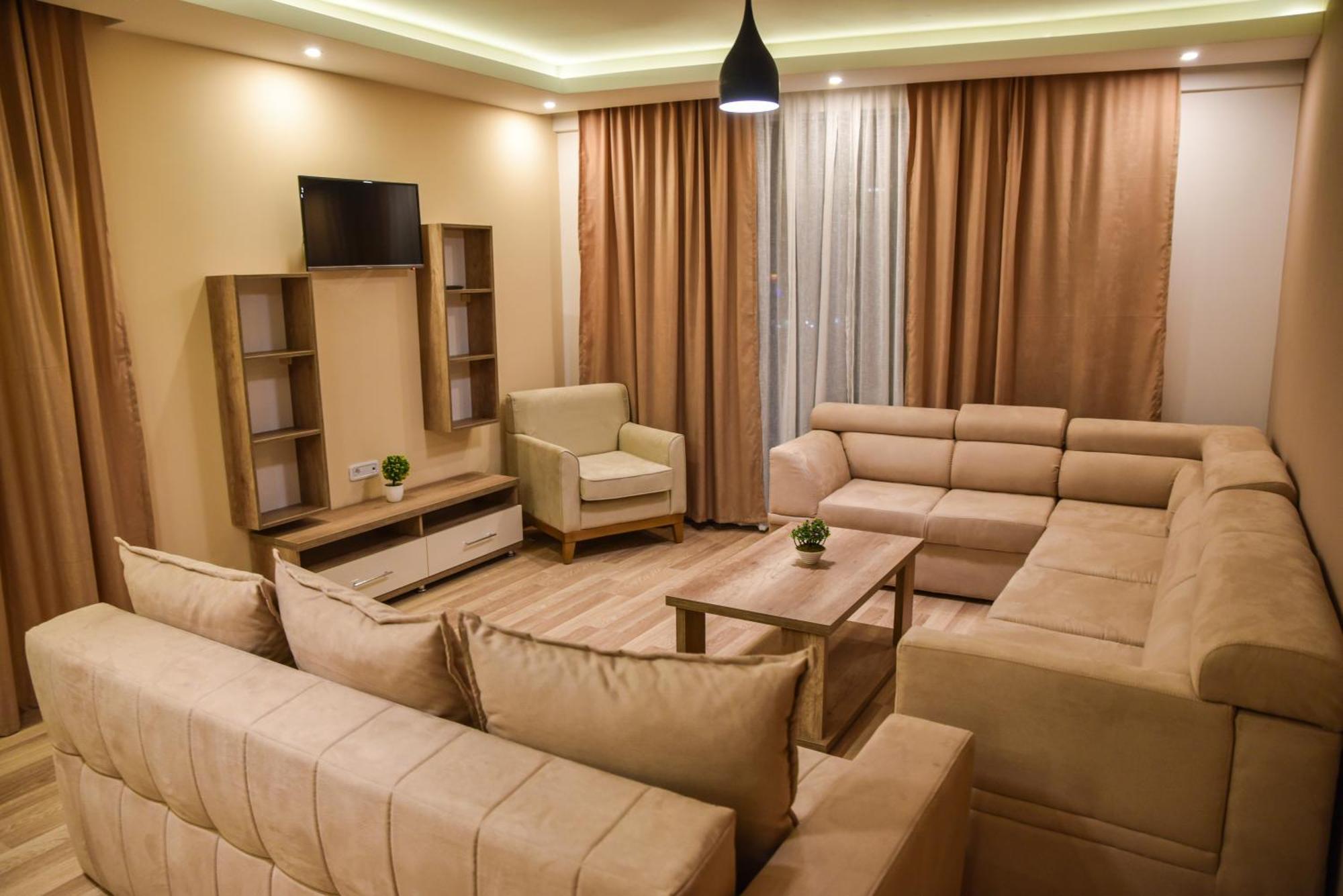 Hotel Evropa Ulcinj Kültér fotó
